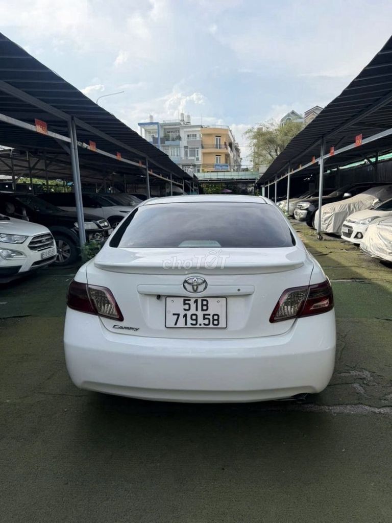 Toyota Camry LE 2.4 2007