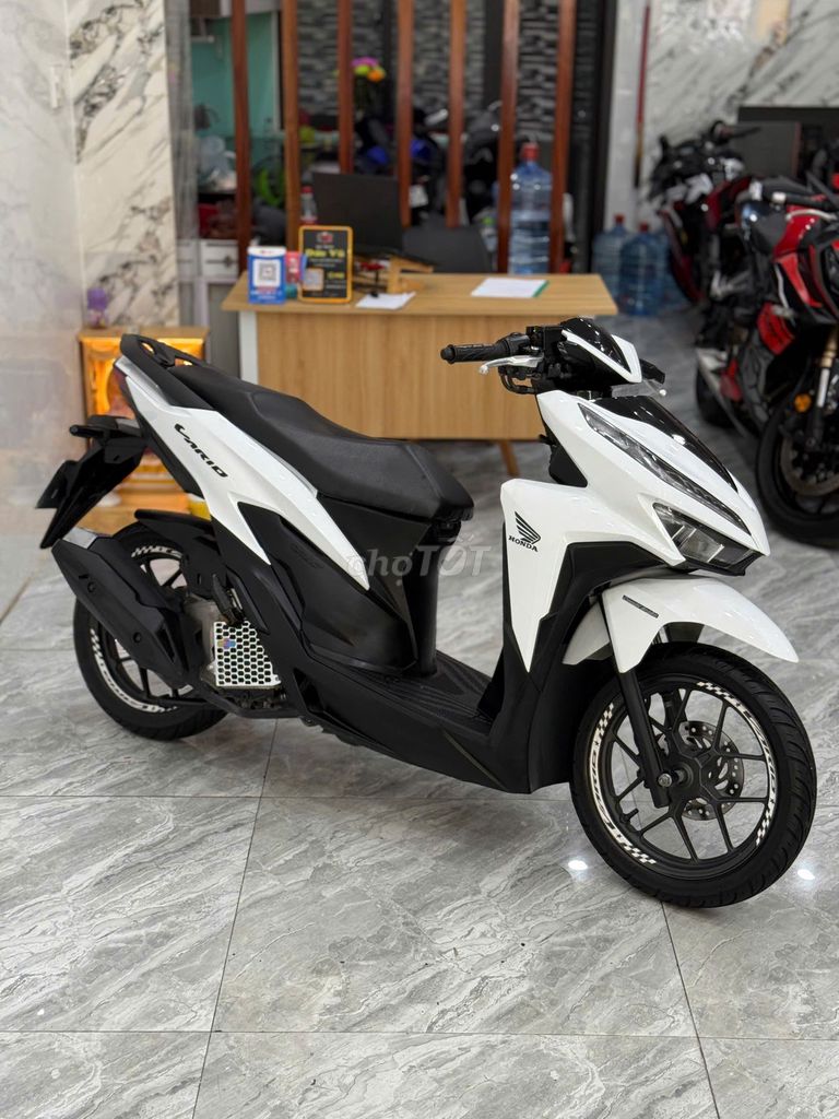 Honda Vario 125 Trắng đen biển số 43 chính chủ. Mua bán Xe máy tại Quận Thanh Khê Đà Nẵng được đăng bởi Xe Máy Đức Vũ 658 Trần Cao Vân hình 5