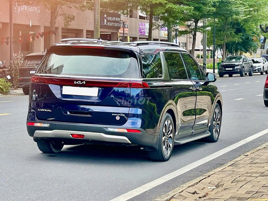 Kia Carnival 2.2D Signature 2022 - 1 chủ từ đầu. Mua bán Ô tô tại Quận 8 Tp Hồ Chí Minh được đăng bởi Trường Nguyễn Xe Sang hình 6
