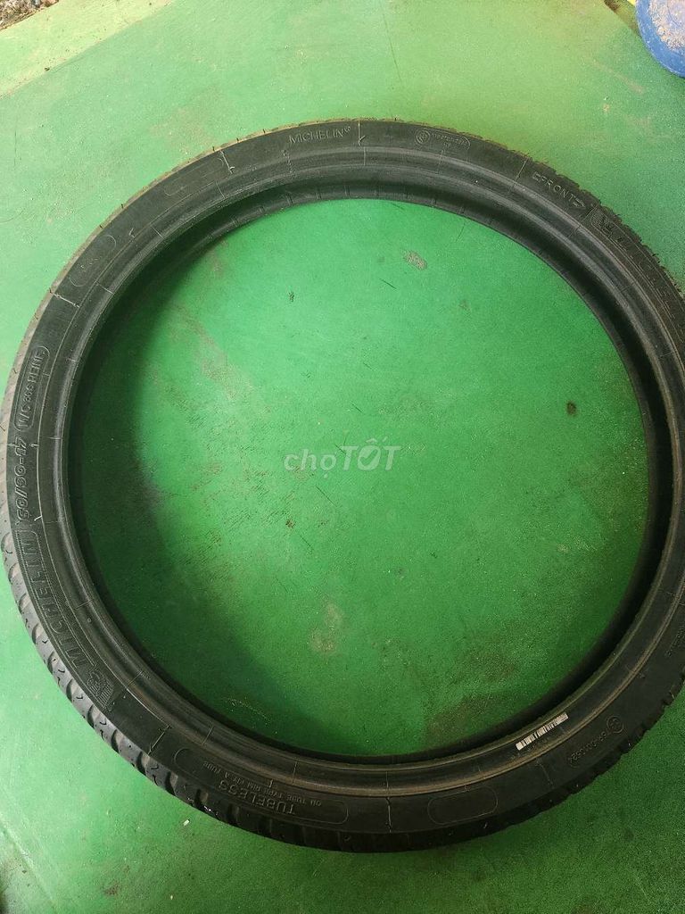 Lốp xe máy Michelin 60/70 Cao su Đã sử dụng. Mua bán Phụ tùng xe tại Thị xã Bến Cát Bình Dương được đăng bởi Thiên Bảo hình 2