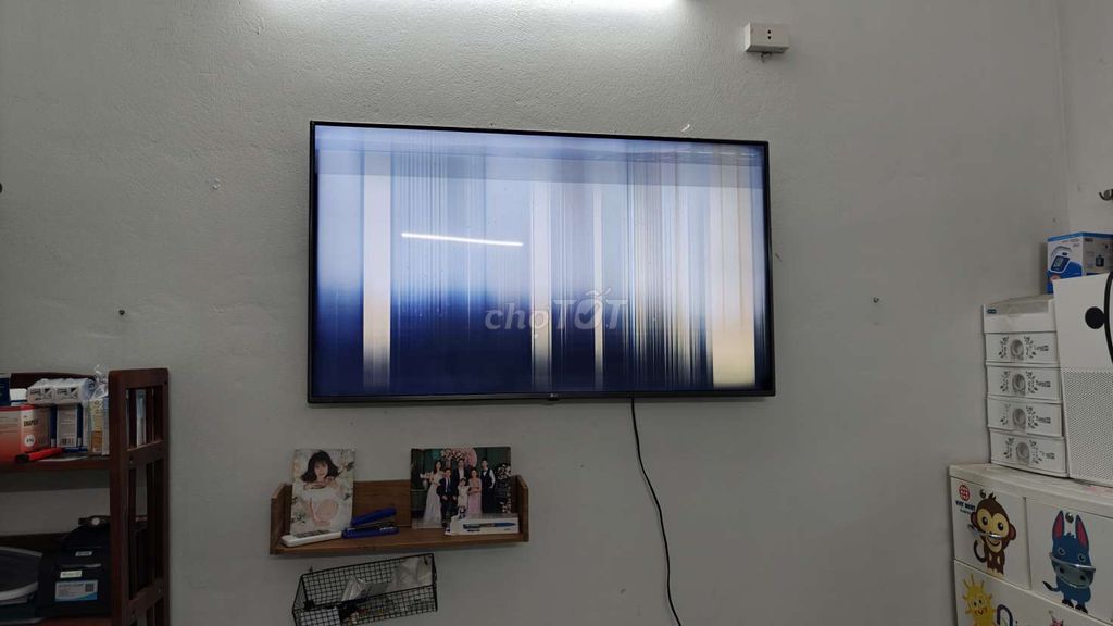 Tivi LG 55 inch 2018 hỏng màn hình. Mua bán Tivi, Âm thanh tại Quận Hoàng Mai Hà Nội được đăng bởi Nguyễn Văn Cương hình 1