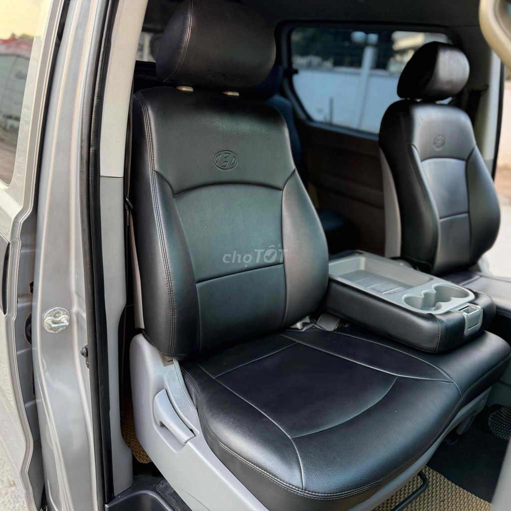 Hyundai Grand Starex 2014 Tải van 6 chỗ. Mua bán Ô tô tại Quận Cầu Giấy Hà Nội được đăng bởi Tô Văn Tiến hình 8