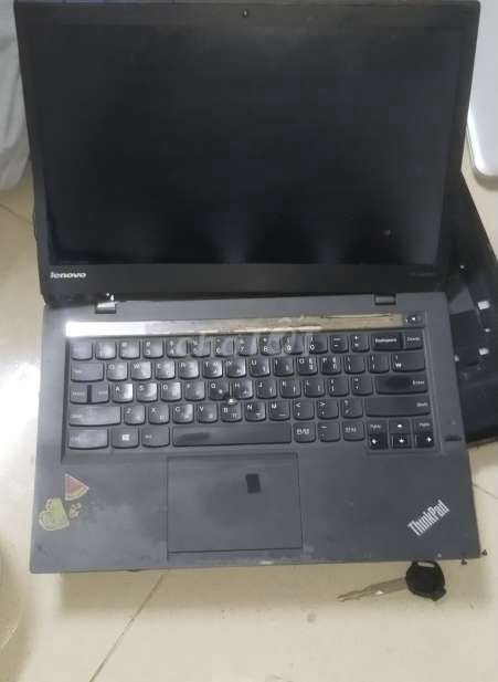 Bán Xác Lenovo ThinkPad X1 Carbon Màn Hình Sáng.