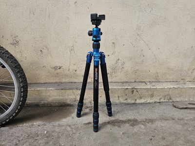 Chân máy ảnh Mefoto a1340. Mua bán Máy ảnh, Máy quay tại Quận 11 Tp Hồ Chí Minh được đăng bởi trịnh văn mạnh