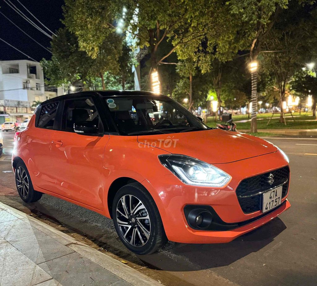 Suzuki Swift 2021 GLX 1.2 AT - Zzin 100%. Mua bán Ô tô tại Thành phố Buôn Ma Thuột Đắk Lắk được đăng bởi Hoàng Quang hình 3