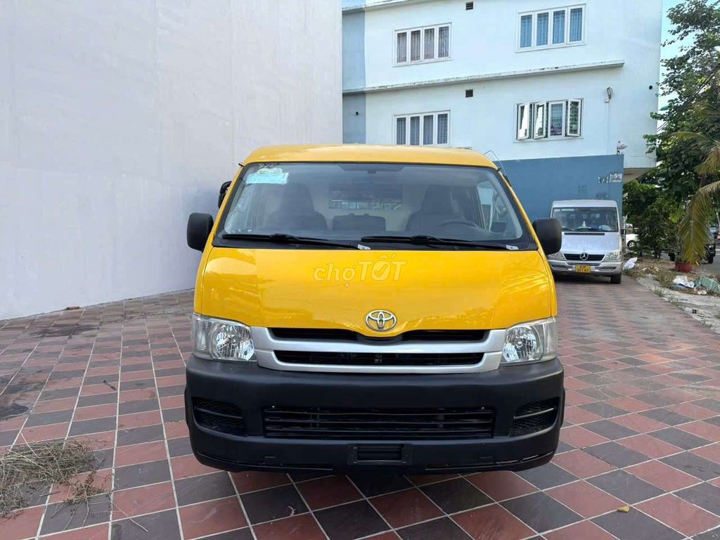 Toyota Hiace 2009 Tôi không rõ - 282000 km