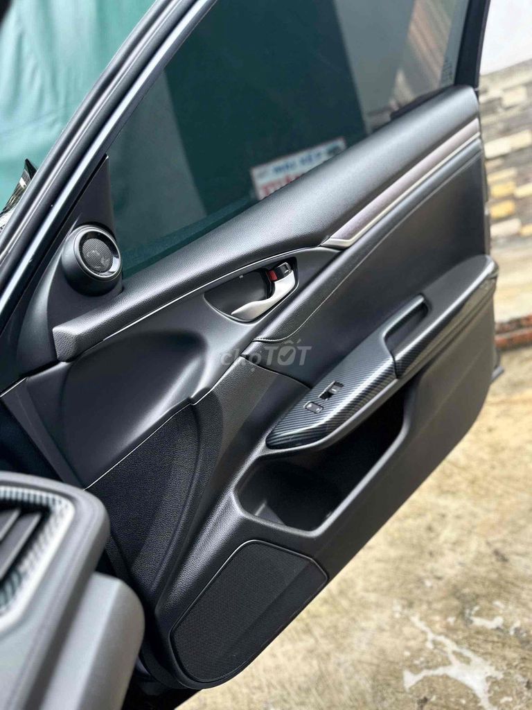 Honda Civic 2017 1.5 Turbo Xám. Mua bán Ô tô tại Thành phố Bảo Lộc Lâm Đồng được đăng bởi nguyễn trường sơn hình 11