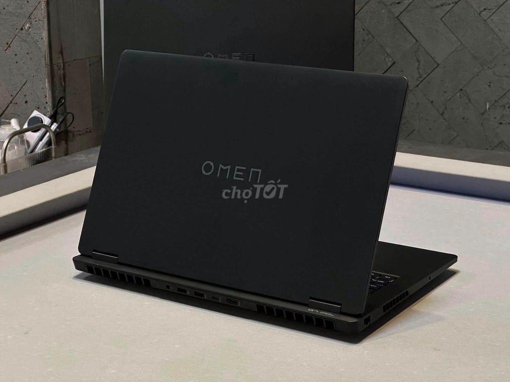 HP Omen 17 Ryzen 9 17 inch 16GB/512GB RTX 4060. Mua bán Laptop tại Quận Phú Nhuận Tp Hồ Chí Minh được đăng bởi Hội Đồ Điện Tử hình 1