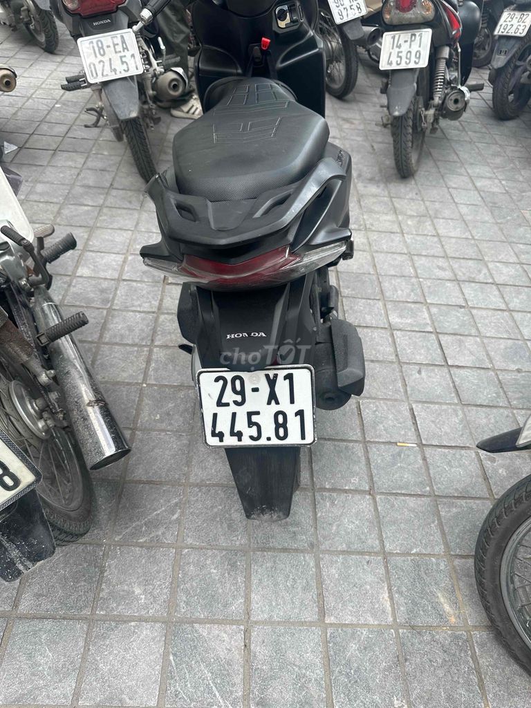 xe đang sử dụng cần bán. Mua bán Xe máy tại Thành phố Bắc Ninh Bắc Ninh được đăng bởi Thành Công hình 4