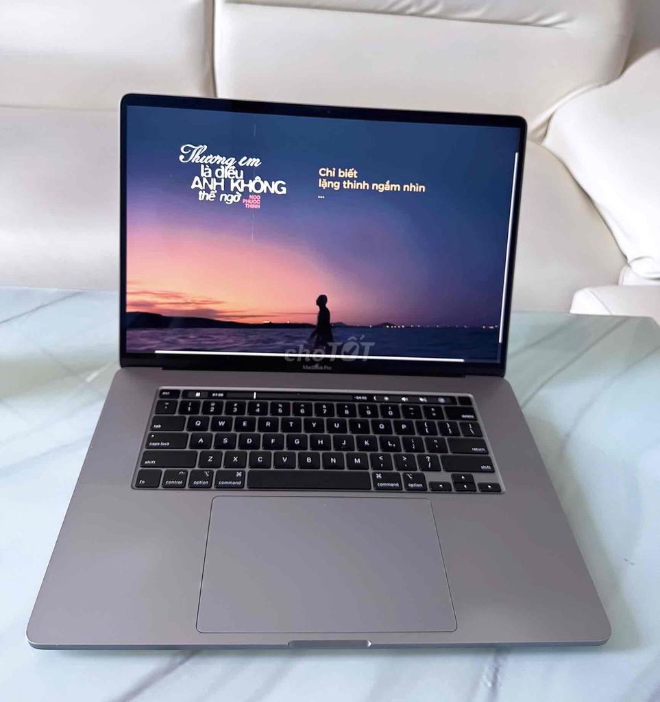 Apple Macbook Pro 2019 16 inch 16GB/500GB. Mua bán Laptop tại Quận 12 Tp Hồ Chí Minh được đăng bởi Rin9s  hình 1