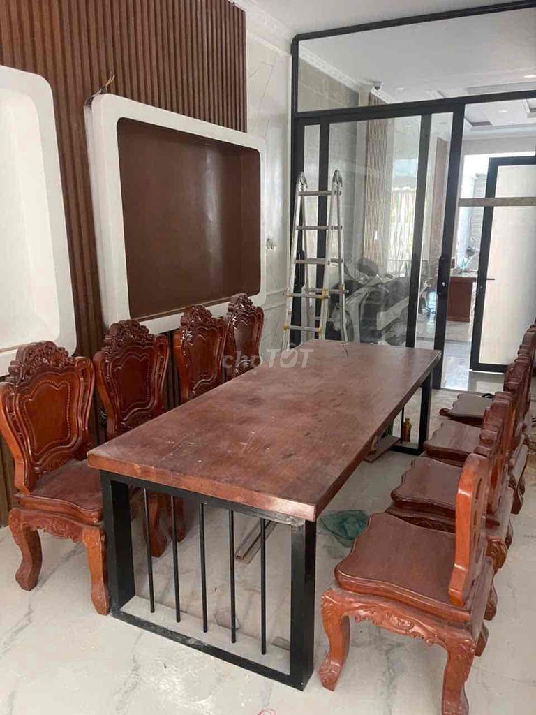 Bộ bàn ăn 8 ghế, bàn dày 8cm kích thước 900x2300mm. Mua bán Bàn ghế tại Thành phố Dĩ An Bình Dương được đăng bởi Lê Dũng hình 1