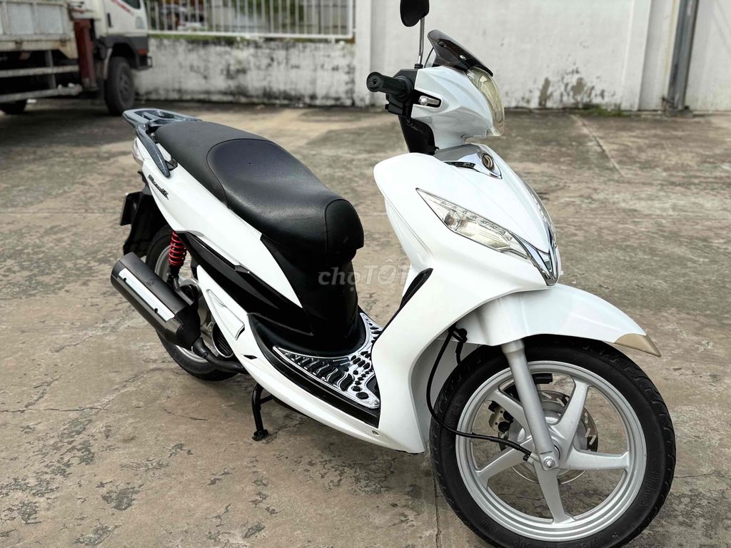 [MUA XE NÀY ĐI TẾT] 👉SYM Shark màu Trắng DÁNG SHi🥦. Mua bán Xe máy tại Quận Bình Tân Tp Hồ Chí Minh được đăng bởi BÙI TIẾN DŨNG hình 7