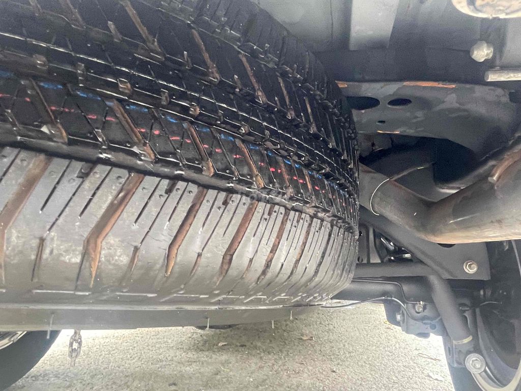 e bán fortuner 2013 máy xăng màu bạc. Mua bán Ô tô tại Quận 8 Tp Hồ Chí Minh được đăng bởi Quang Tuấn Lê hình 17