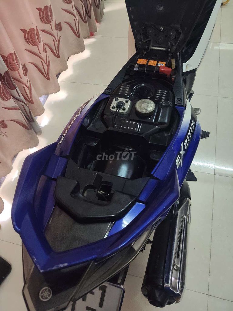 Yamaha Exciter nguyên rin đầu nồi chưa rớt cực đẹp. Mua bán Xe máy tại Quận Gò Vấp Tp Hồ Chí Minh được đăng bởi coffee house Mr hình 5