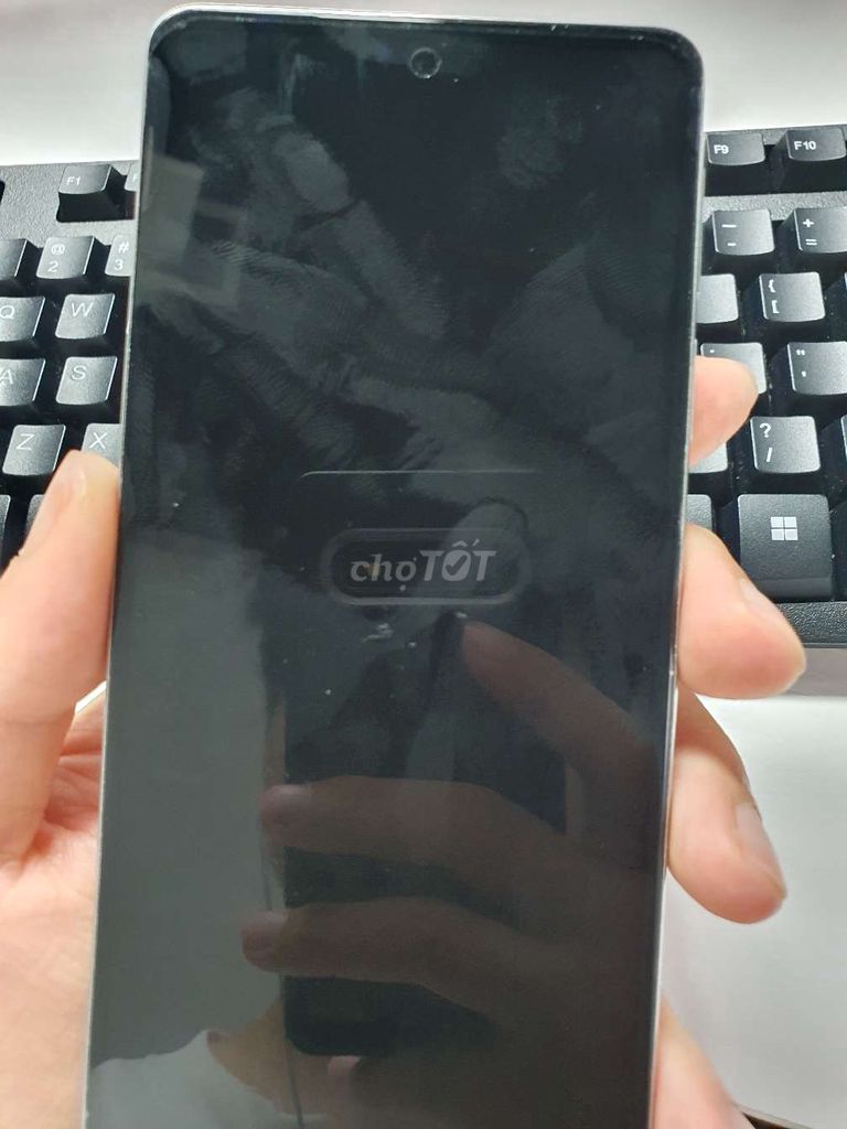 Motorola Moto Edge Plus 2022 5G 8GB/128GB 97%. Mua bán Điện thoại tại Quận Hoàng Mai Hà Nội được đăng bởi Thuyết  hình 1