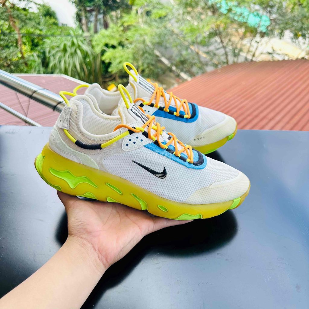 [CHÍNH HÃNG] Nike React Live, mua mới 3tr8,mới 95%