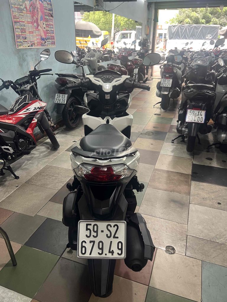 mới về VARIO trắng ca mây xe zin nguyên chiếc ac. Mua bán Xe máy tại Quận Phú Nhuận Tp Hồ Chí Minh được đăng bởi CuBi Thanh Sơn hình 6