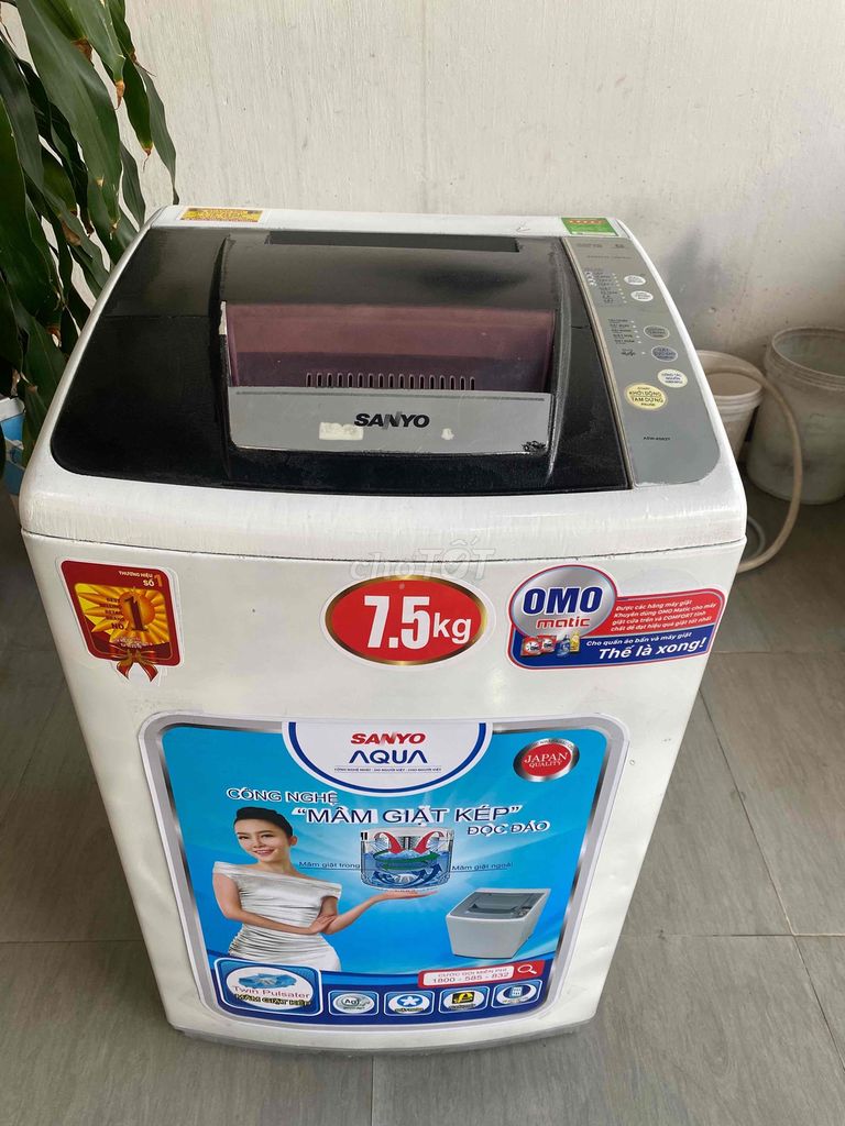 máy giặt Sanyo 7,5 kg nguyên zin , giặt êm sấy khô