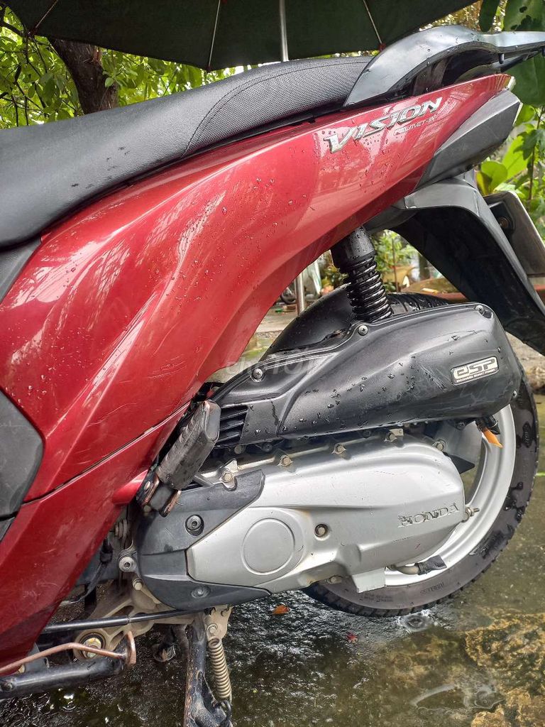 Honda Vision 2017 màu Đỏ biển số 62. Mua bán Xe máy tại Huyện Đức Hòa Long An được đăng bởi nguyễn duy khoa hình 6