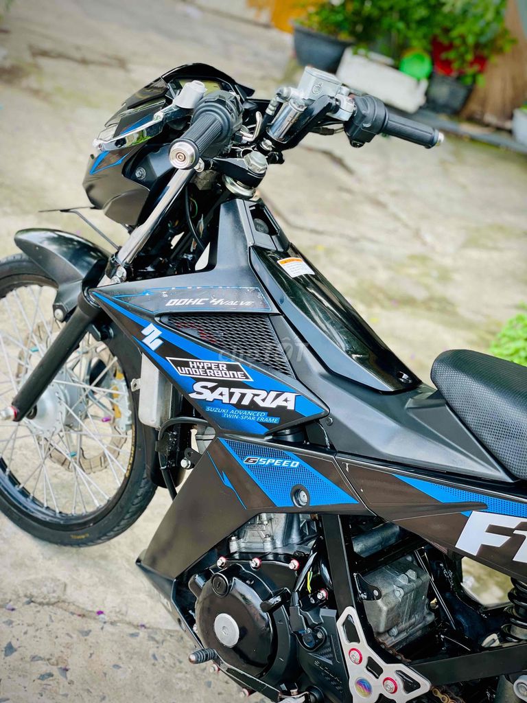 Raider 150 fi 2017 bst giấy tờ đầy đủ. Mua bán Xe máy tại Huyện Hóc Môn Tp Hồ Chí Minh được đăng bởi Hoài Việt hình 3