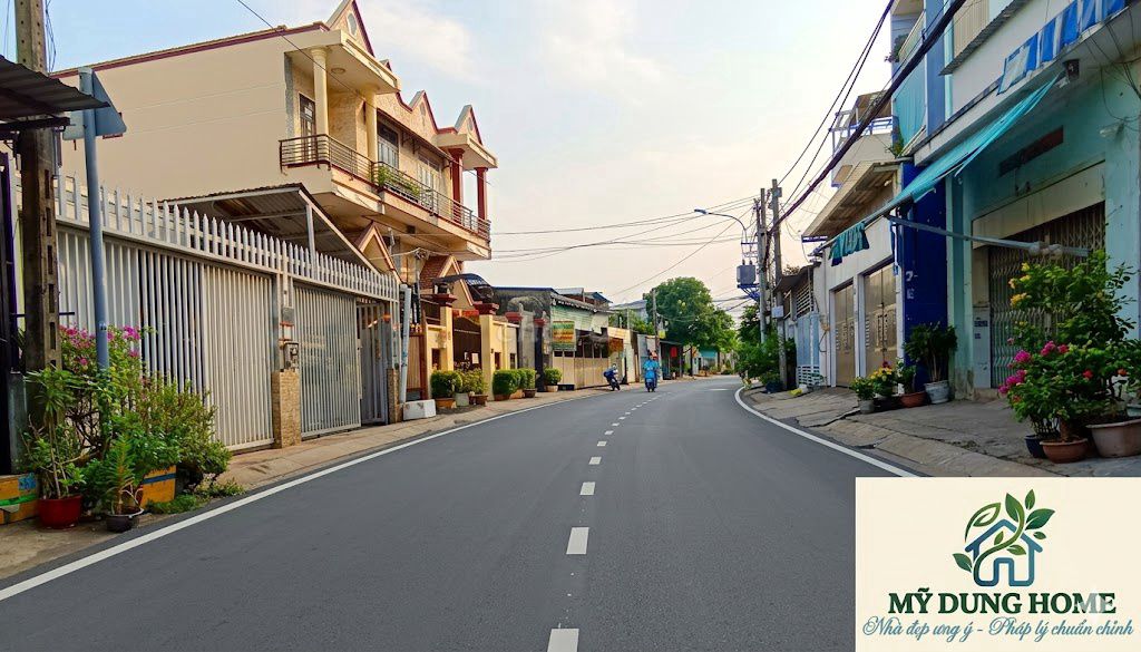HẺM XE HƠI ĐƯỜNG ĐÌNH PHONG PHÚ- NHÀ 2 TẦNG MỚI - NGANG 4.5M - 3.7 TỶ