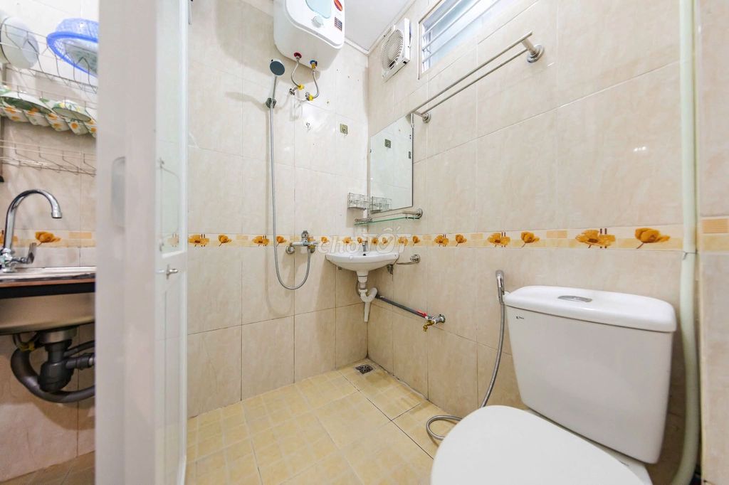 Phòng trọ khép kín Hoàng Hoa Thám, Ba Đình, full nội thất