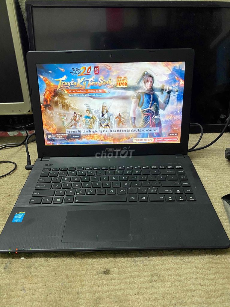 Laptop ASUS i3-4030U 6GB Đen. Mua bán Laptop tại Quận Hoàng Mai Hà Nội được đăng bởi ThienAn hình 1