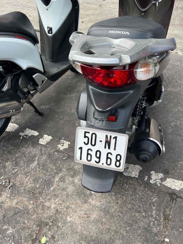 honda shi 150 cc  nhập ý