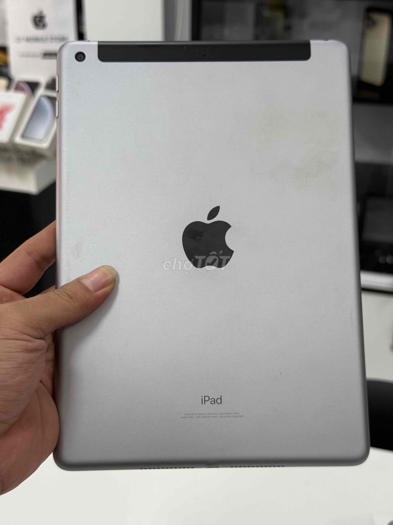 ipad gen 6 32G 4G