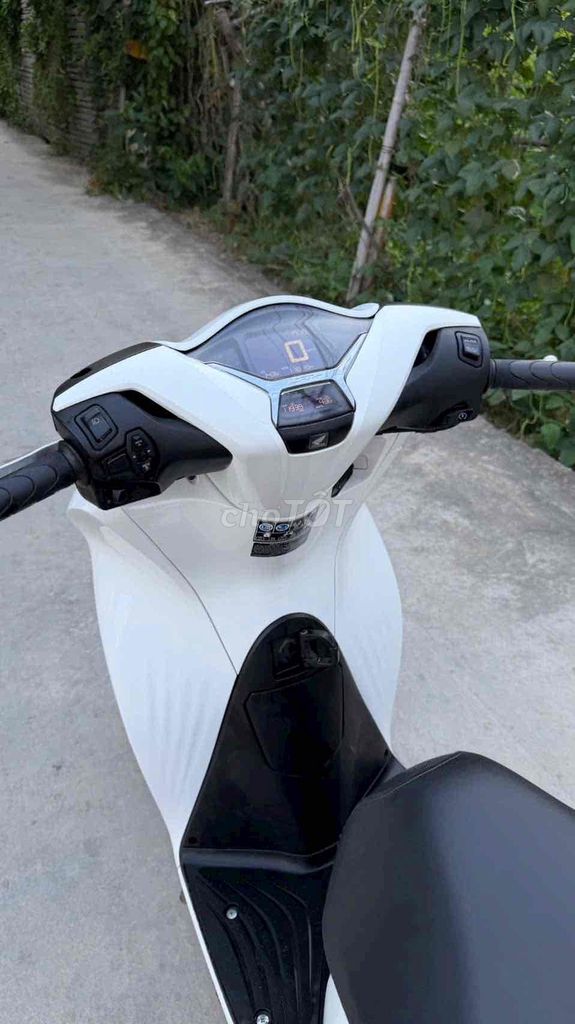 Honda SH 125 CBS 2022 Белый