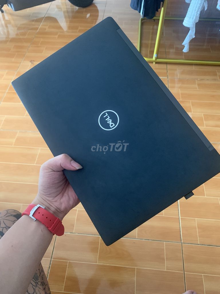 Dell Latitude 7490 i7 8650 14 inch 8GB/256GB Đen. Mua bán Laptop tại Huyện Cư Kuin Đắk Lắk được đăng bởi Ava hình 1