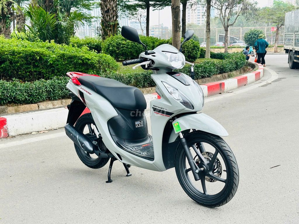 VISION XÁM XI MĂNG THỂ THAO SIÊU LƯỚT MỚI MUA.. Mua bán Xe máy tại Quận Đống Đa Hà Nội được đăng bởi Minh Khôi hình 1