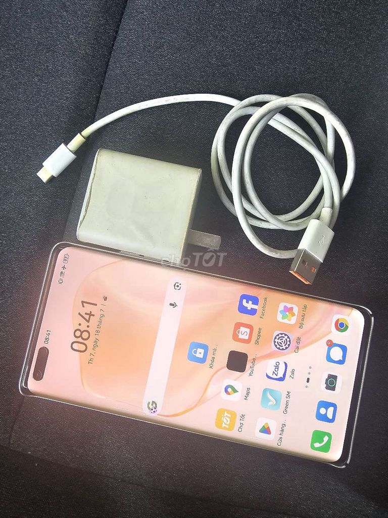 Huawei Mate 40e Pro 256GB Đen. Mua bán Điện thoại tại Quận Hoàn Kiếm Hà Nội được đăng bởi BiBi hình 1