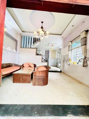 Аренда · 4 комн. · 130 м² · Quận Gò Vấp, ул. Nguyễn Oanh Nối Dài Hà Huy Giáp Q12 Ngay Ngã Tư Ga