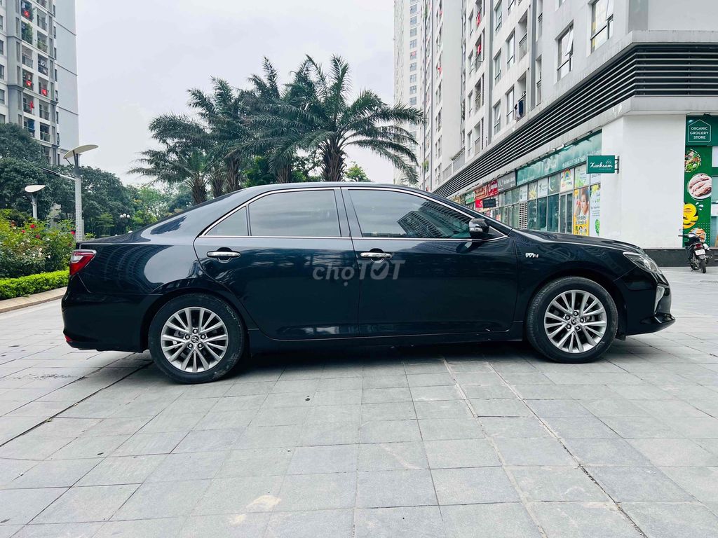 Toyota Camry 2.5Q 8 vạn km zin xuất sắc 100%. Mua bán Ô tô tại Quận Hai Bà Trưng Hà Nội được đăng bởi Hải Trần hình 6