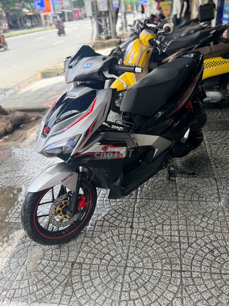 Honda Air Blade Đen, Bạc Việt Nam