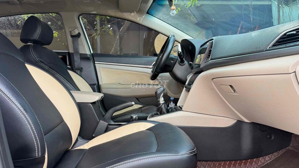 Hyundai Elantra 2019 1.6MT - 60000 km hỗ trợ bank. Mua bán Ô tô tại Huyện An Lão Hải Phòng được đăng bởi anh hình 9