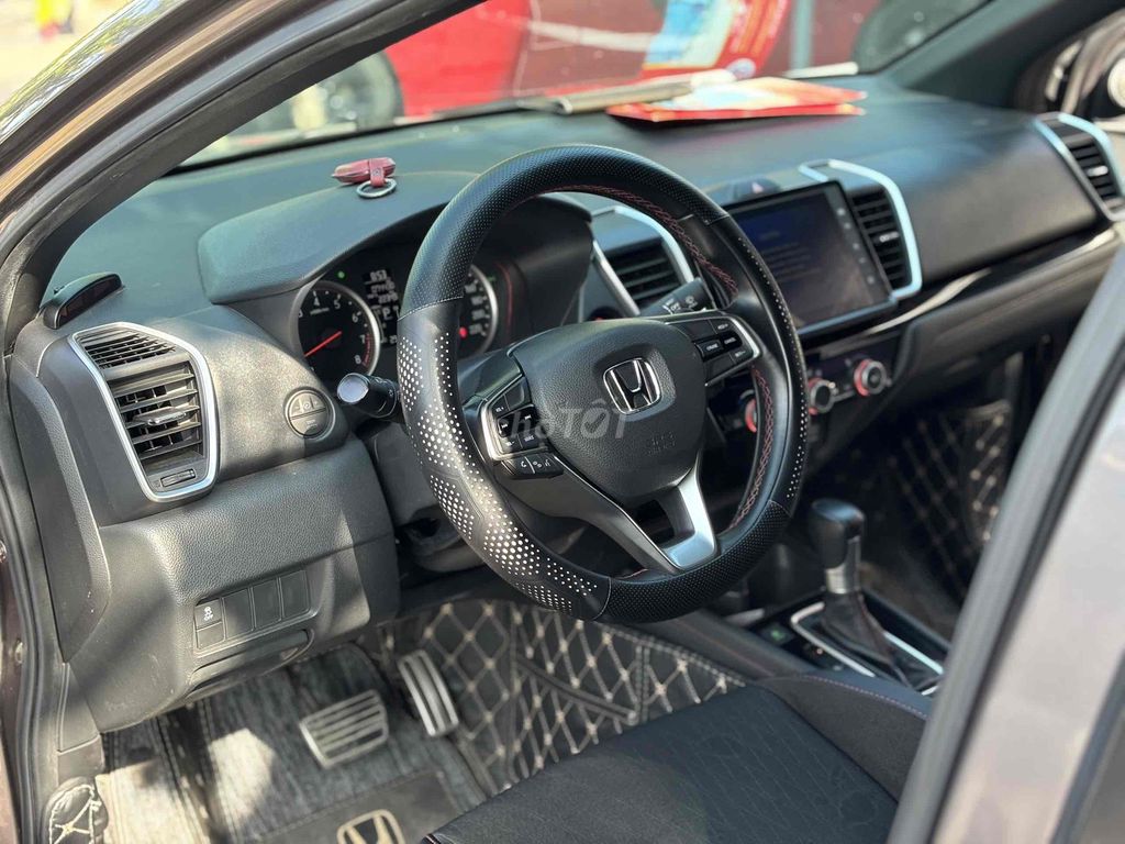 Honda City RS 2022 – ODO 7 vạn – Xe đẹp xuất sắc. Mua bán Ô tô tại Huyện Hóc Môn Tp Hồ Chí Minh được đăng bởi Linh Diệu hình 3