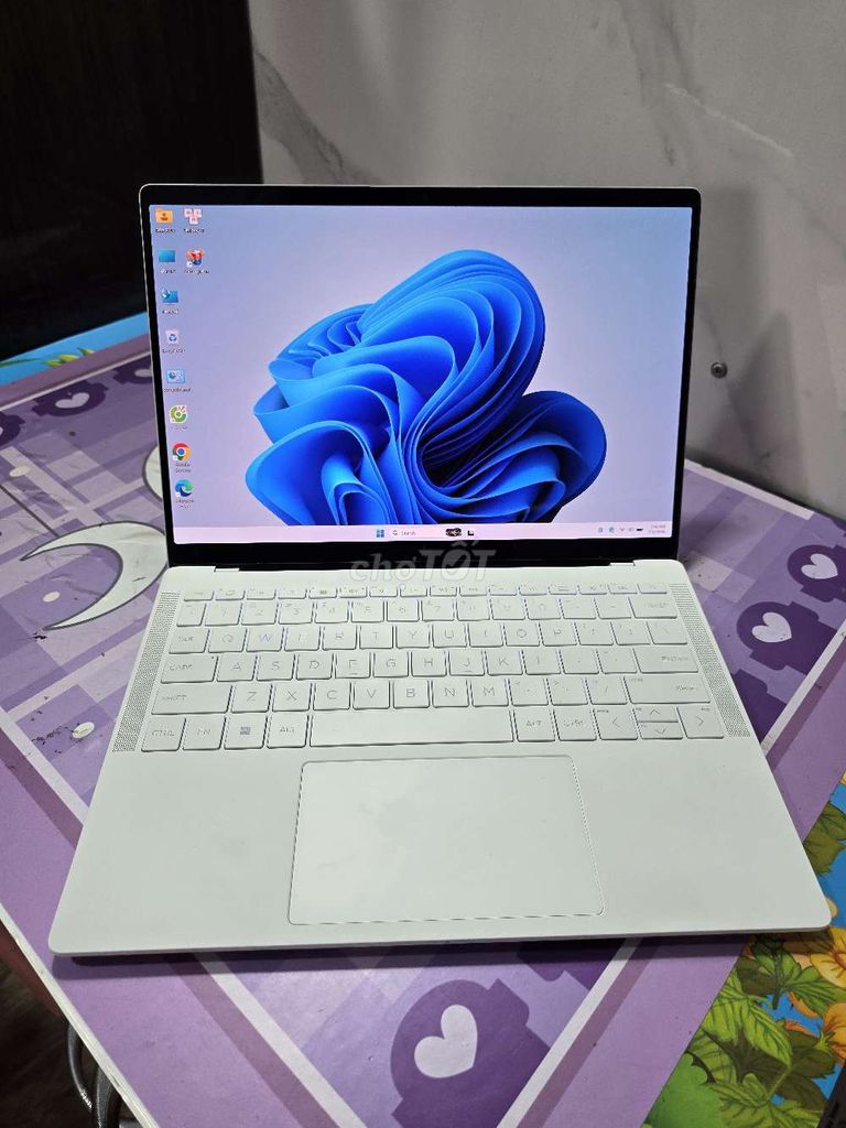 HP Dragonfly Pro 13 Ryzen 5 7640U/8/256G/2.8K 13". Mua bán Laptop tại Quận 12 Tp Hồ Chí Minh được đăng bởi Cầm Đồ Thanh Lý hình 1