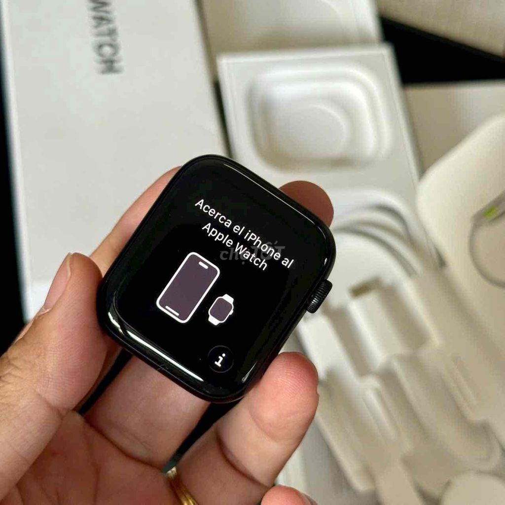 Apple Watch SE 3 44mm Fullbox LikeNew VN. Mua bán Thiết bị đeo thông minh tại Quận Bình Thuỷ Cần Thơ được đăng bởi Nguyễn Thanh Toàn hình 1