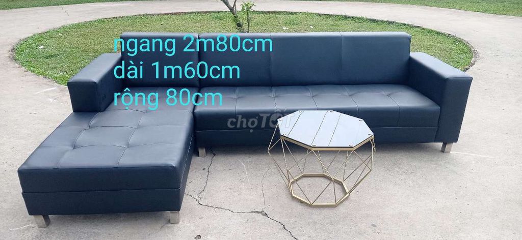 cần thanh lý mẫu sofa da màu đen góc L trái