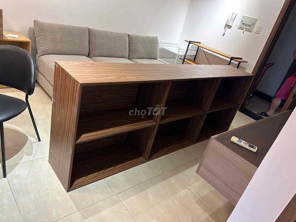 Kệ Gỗ Nâu. Mua bán Tủ, kệ gia đình tại Thành phố Thủ Đức Tp Hồ Chí Minh được đăng bởi Nam Hiệp hình 1