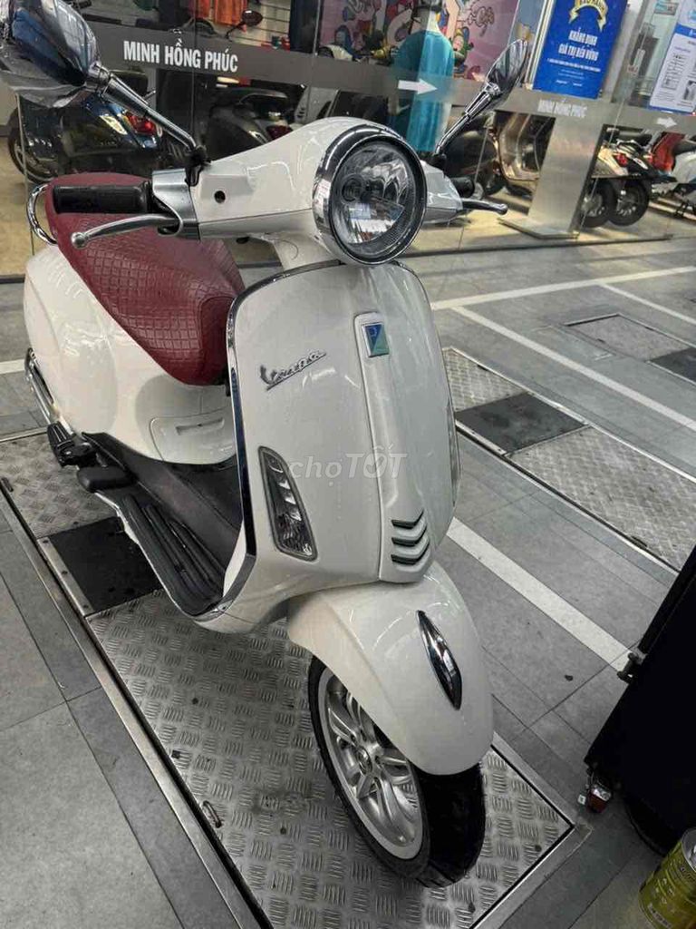 Bán Xe Vespa Primavera. Mua bán Xe máy tại Quận Ninh Kiều Cần Thơ được đăng bởi Nguyễn Hoàng hình 2