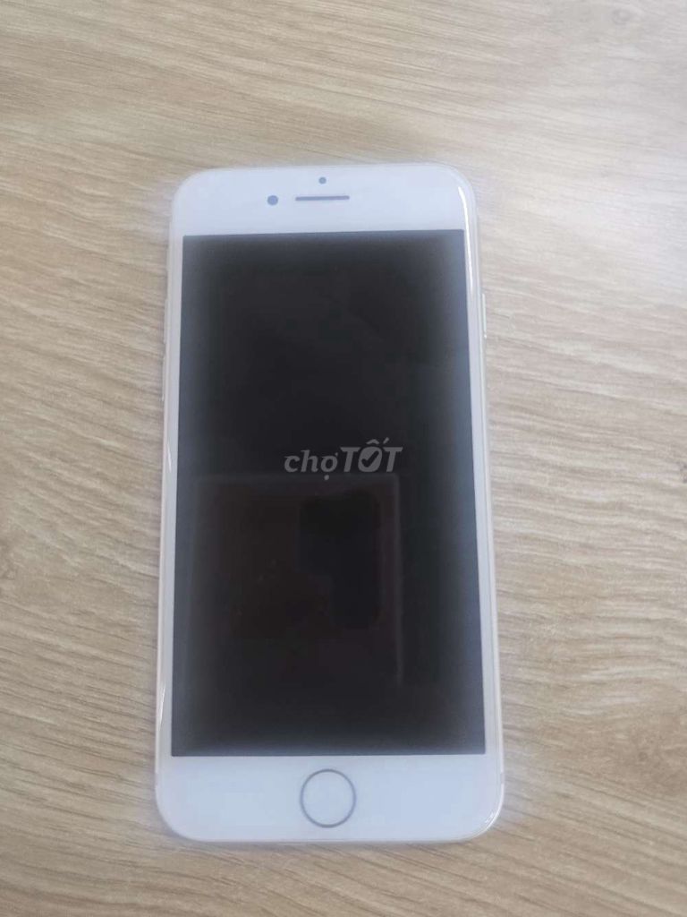 Apple iPhone 8 256GB Trắng 99% mới. Mua bán Điện thoại tại Quận Cầu Giấy Hà Nội được đăng bởi Hoàng Hải hình 1