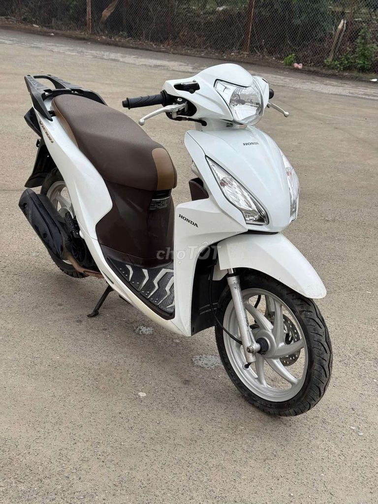 Honda Vision dky 2020 mới 99%. Mua bán Xe máy tại Quận Bắc Từ Liêm Hà Nội được đăng bởi My hình 1