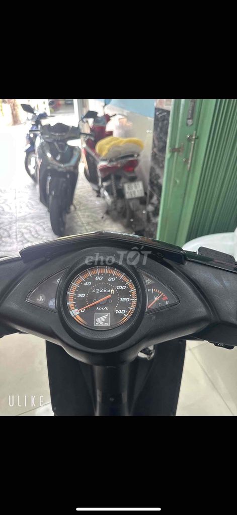 Honda Click ( Đời 2011 ) BS: 65 Cần Thơ. Mua bán Xe máy tại Quận Ninh Kiều Cần Thơ được đăng bởi CH XE MÁY 7 THÀNH hình 5