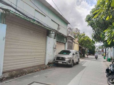 Townhouse 220 m² · 4 bed · Đường Tân Thới Hiệp 21