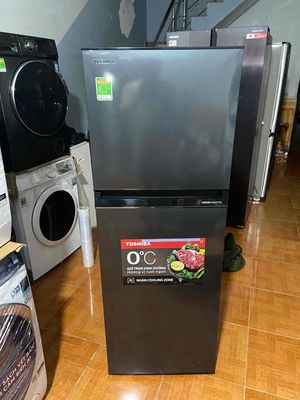 Tủ lạnh Toshiba Inverter 233 lít GR-RT303WE-PMV(52