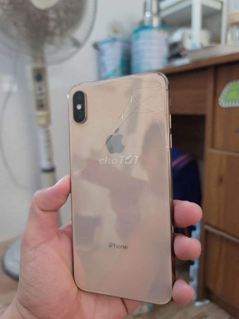 Thanh lý iPhone Xs Max 256GB mã MY/A. Mua bán Điện thoại tại Quận 3 Tp Hồ Chí Minh được đăng bởi Nhã Trần hình 3