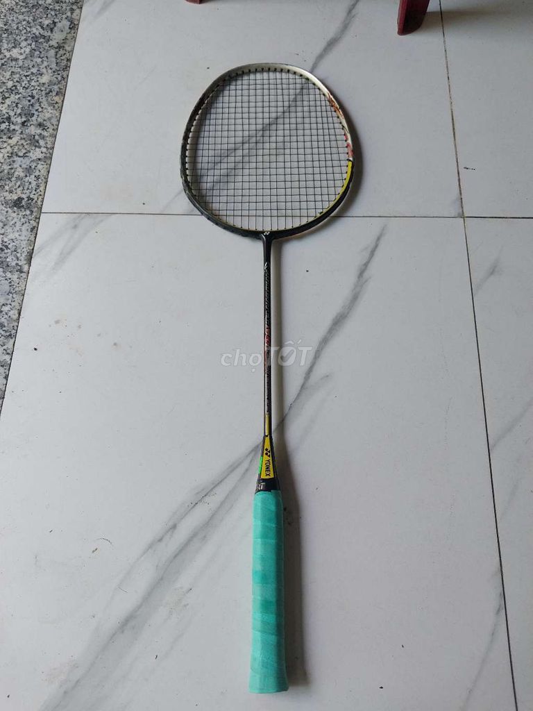 Vợt cầu lông Yonex